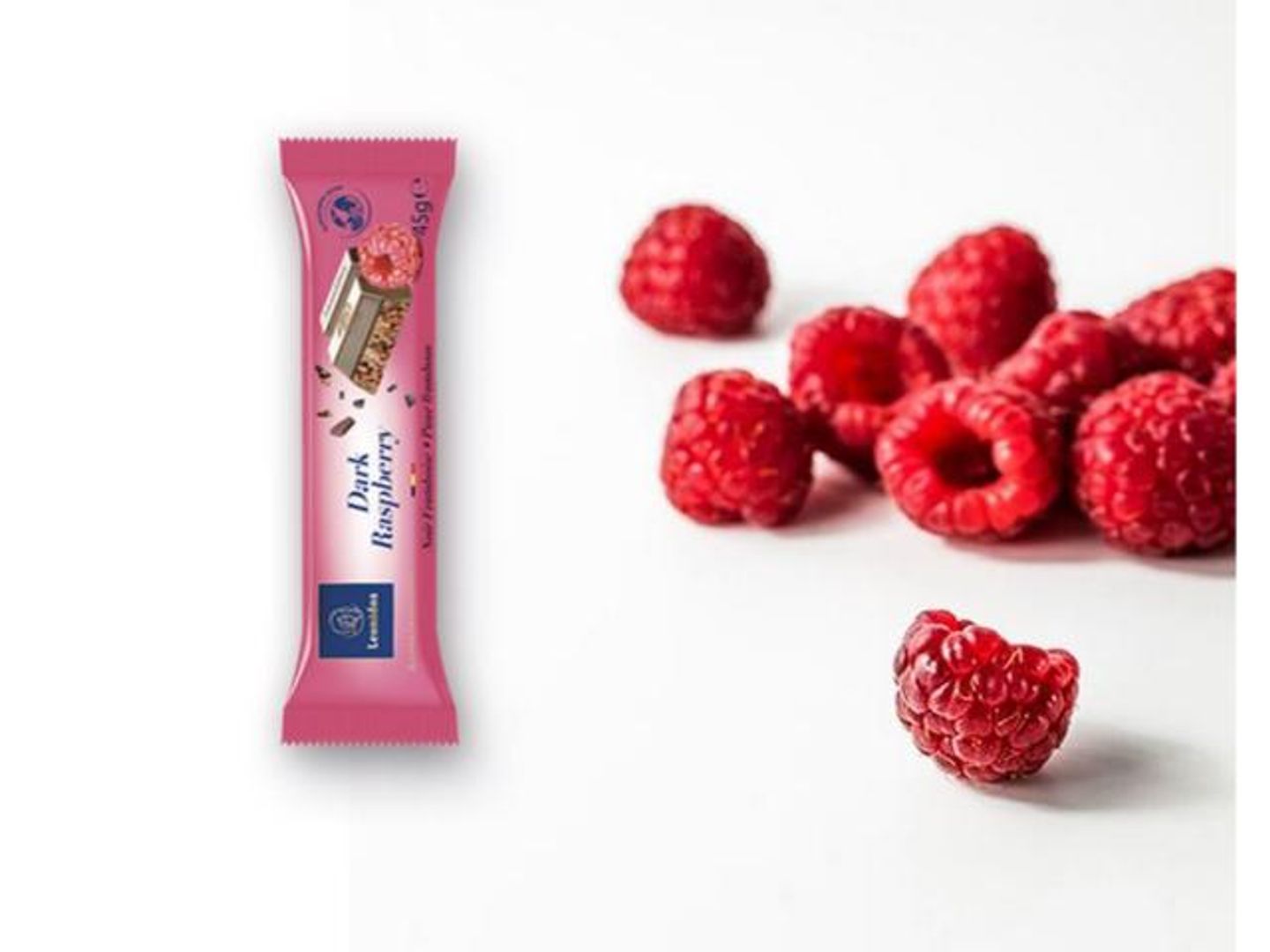 Dark Chocolate Bar With Berries