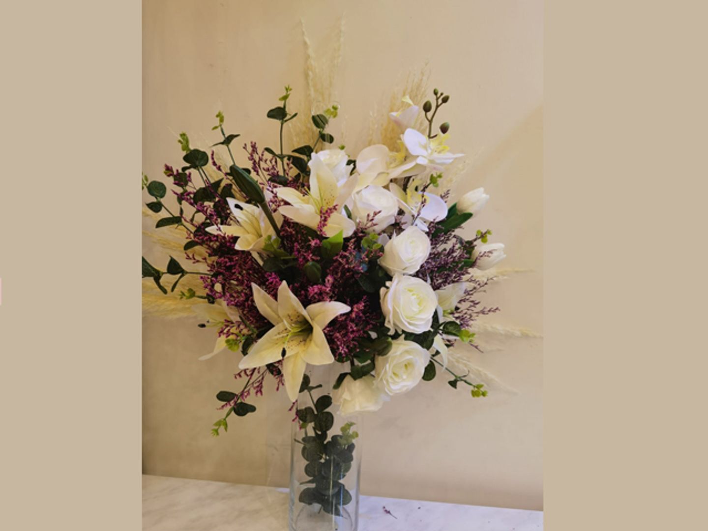 Artificial Vase F 1