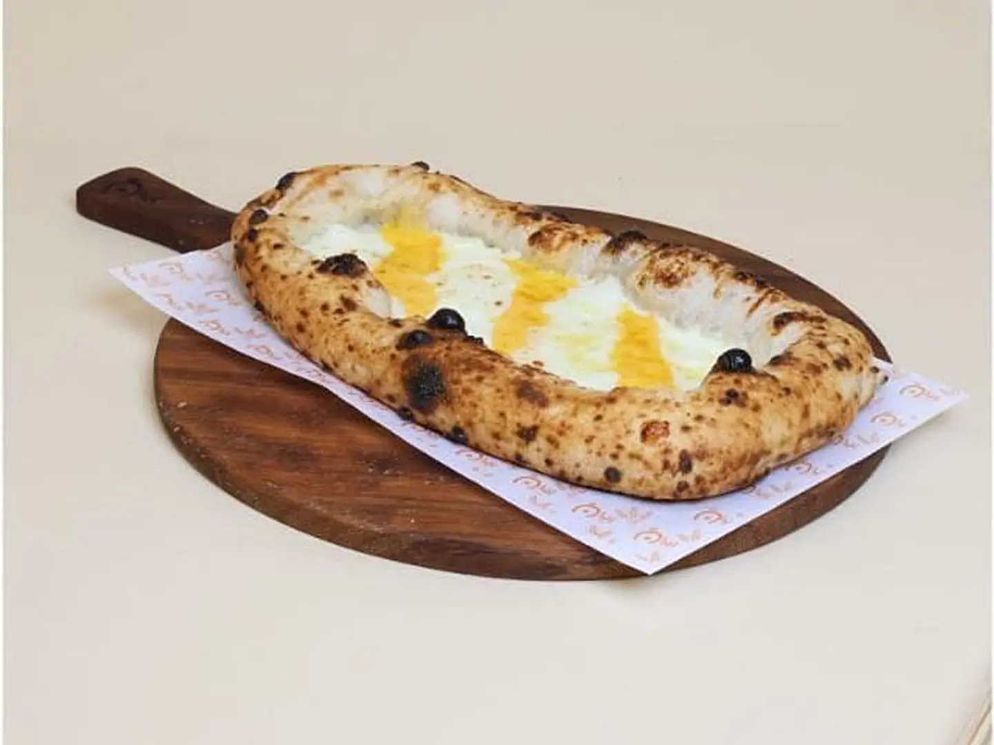 منقوشة ميكس اجبان