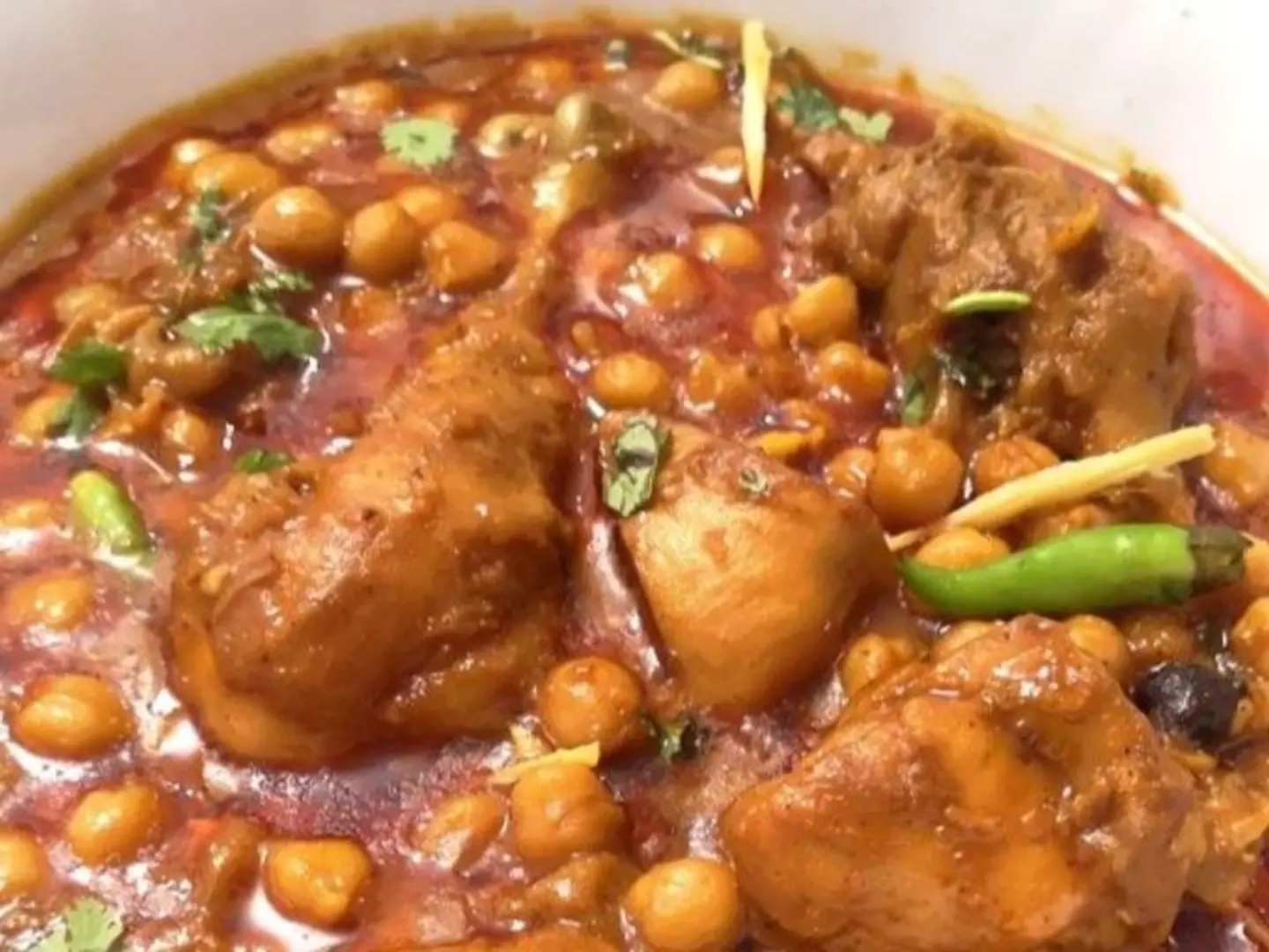 بليلة مع دجاج