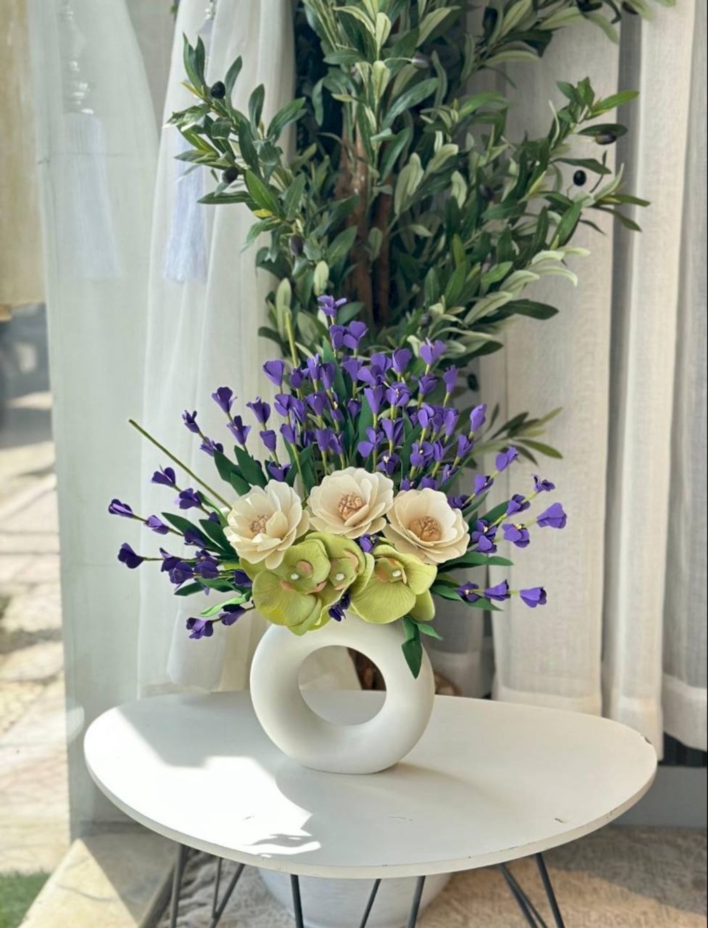Luxury Marble Vase With Artificial Flowers