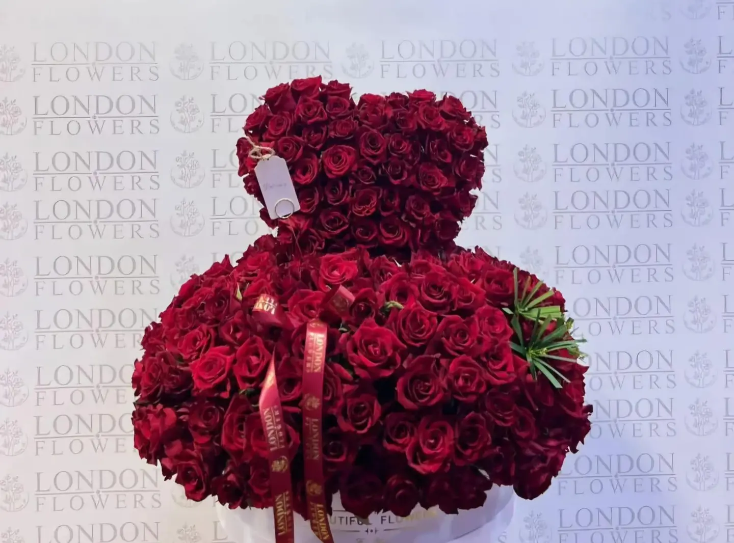 Red Rose Bouquet With Heart Holder