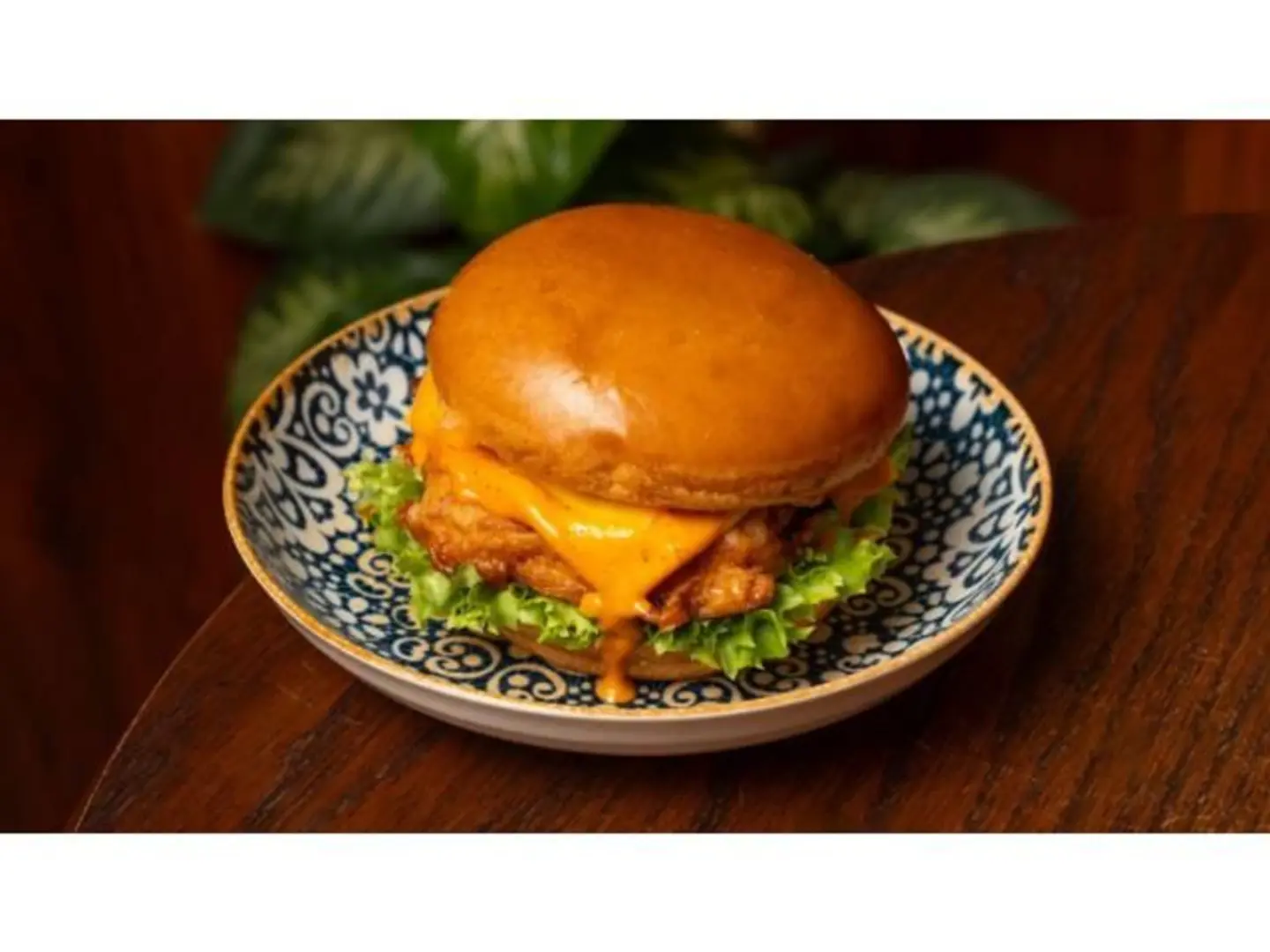 دينجاروس تشكن برقر