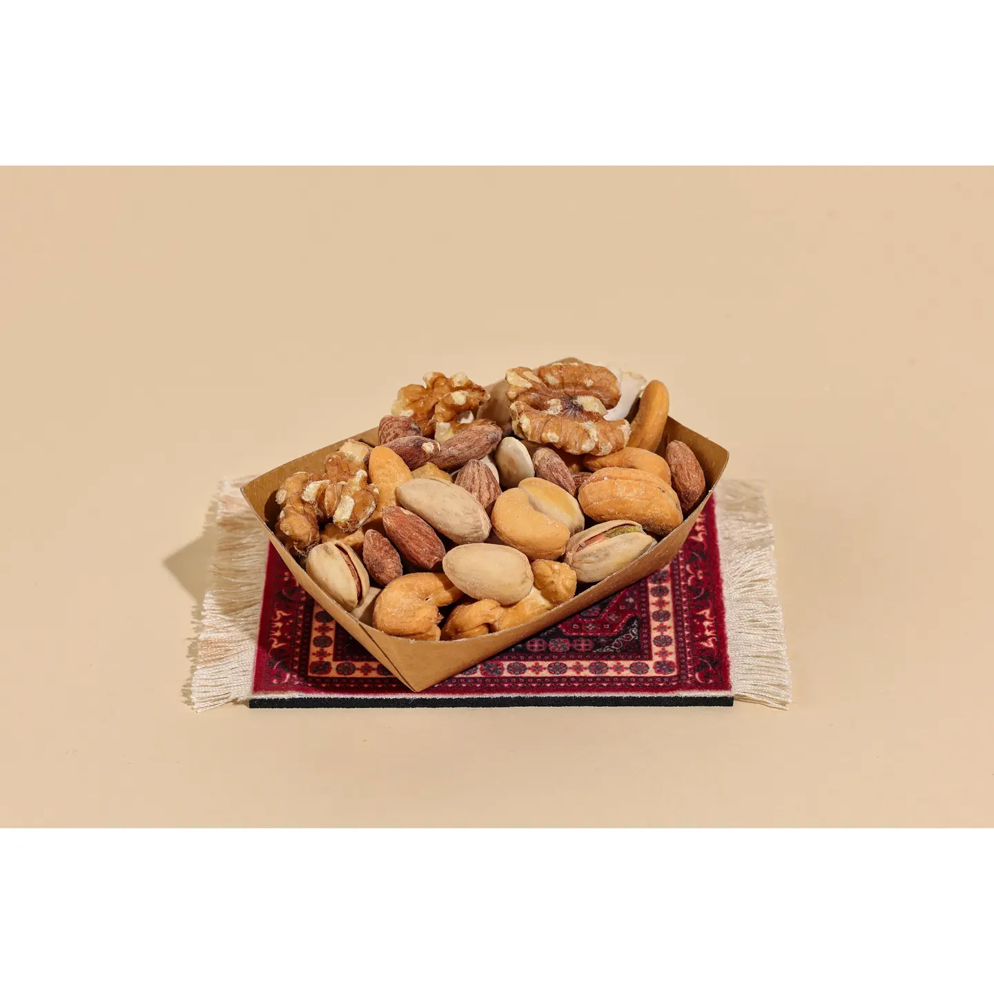 مكسرات مشكلة