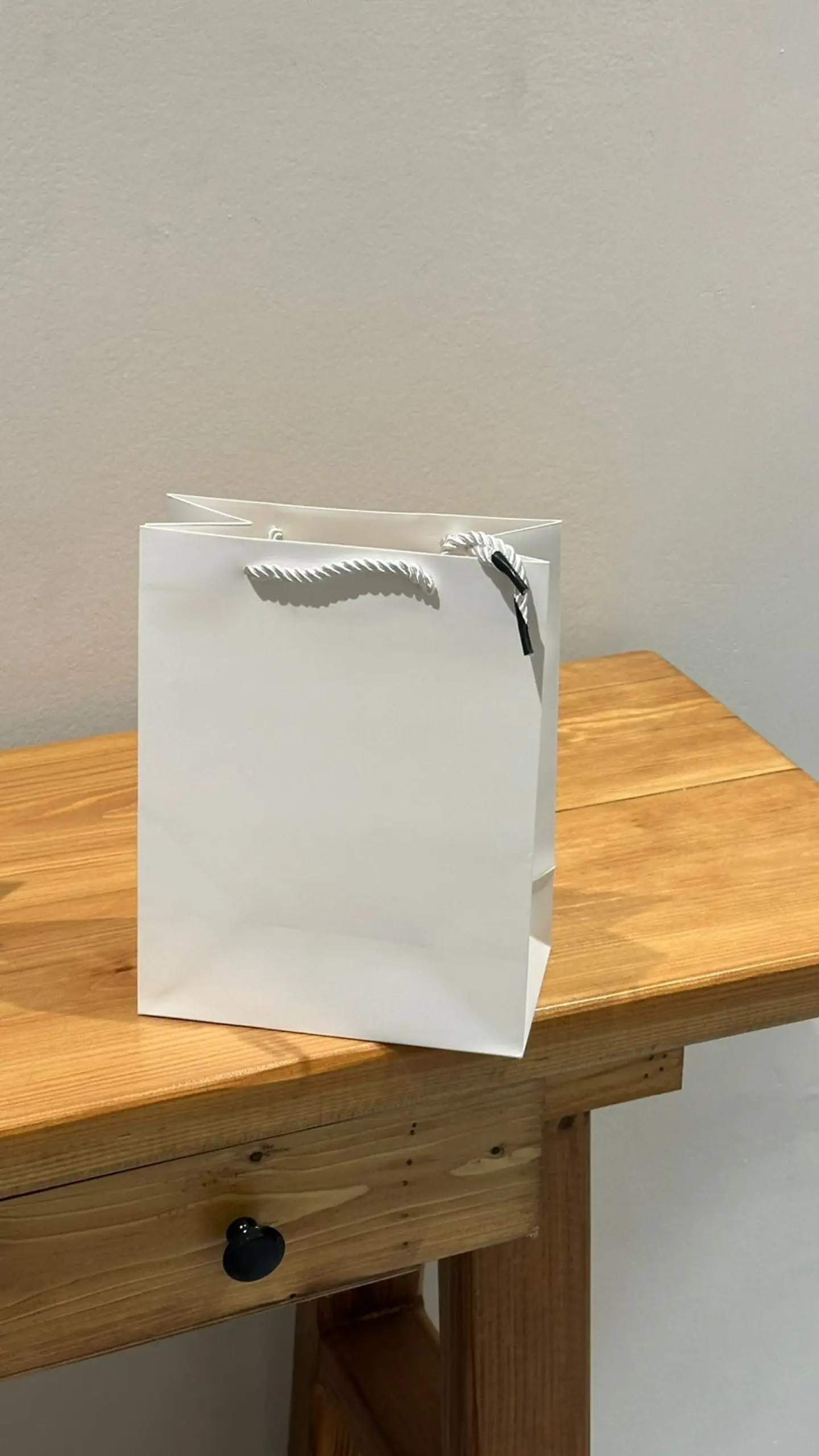 كيس إهداء صغير أبيض 001