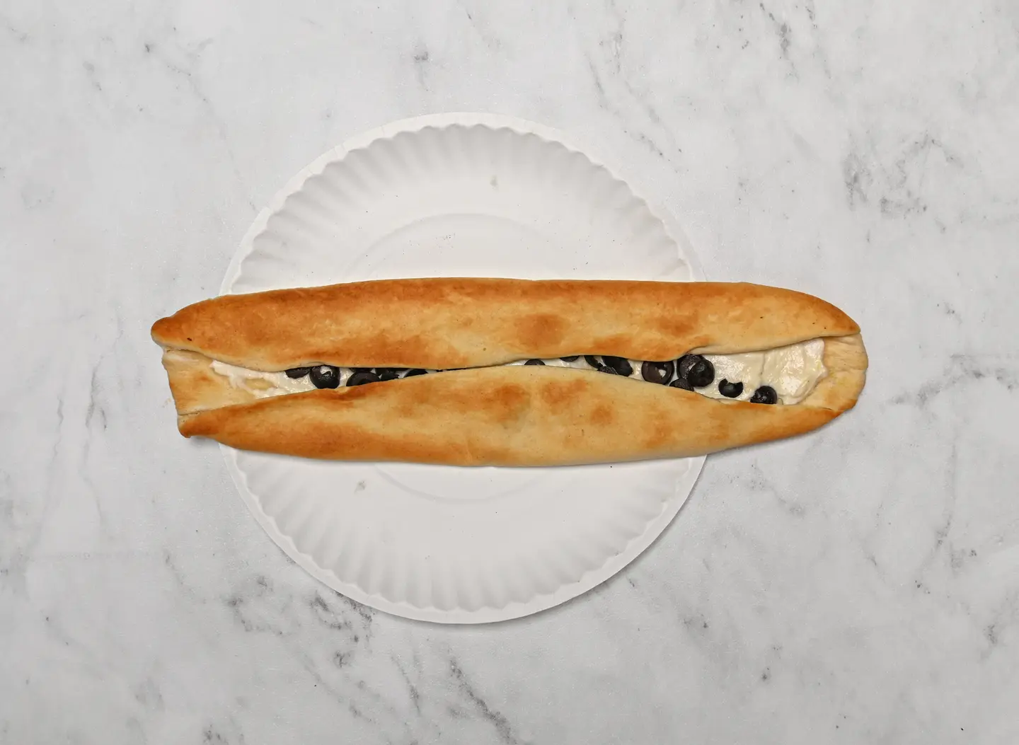 لبنه مع  زيتون