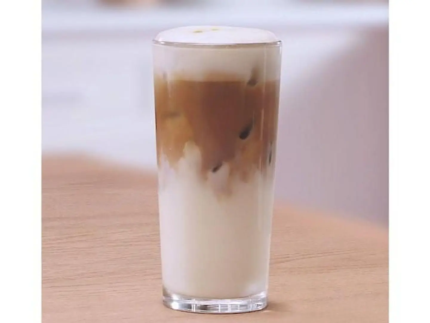 Iced De Flour Latte
