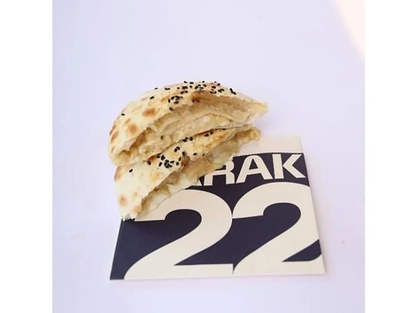 جبن طحينة مدور