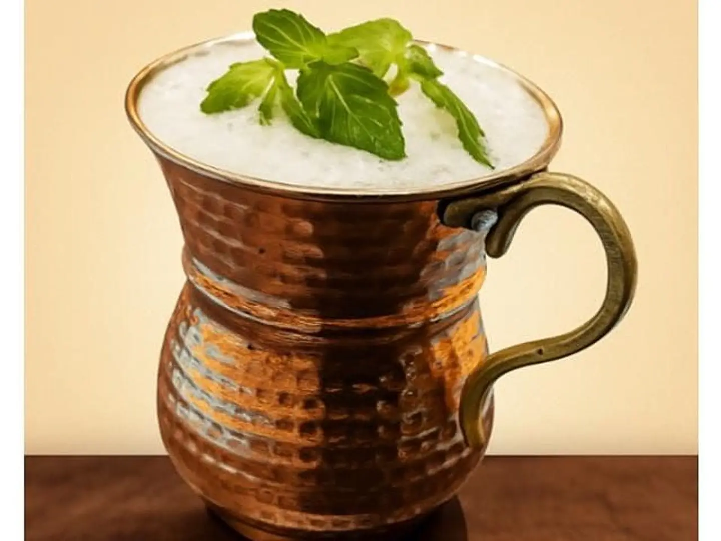 لبن عيران فارسي