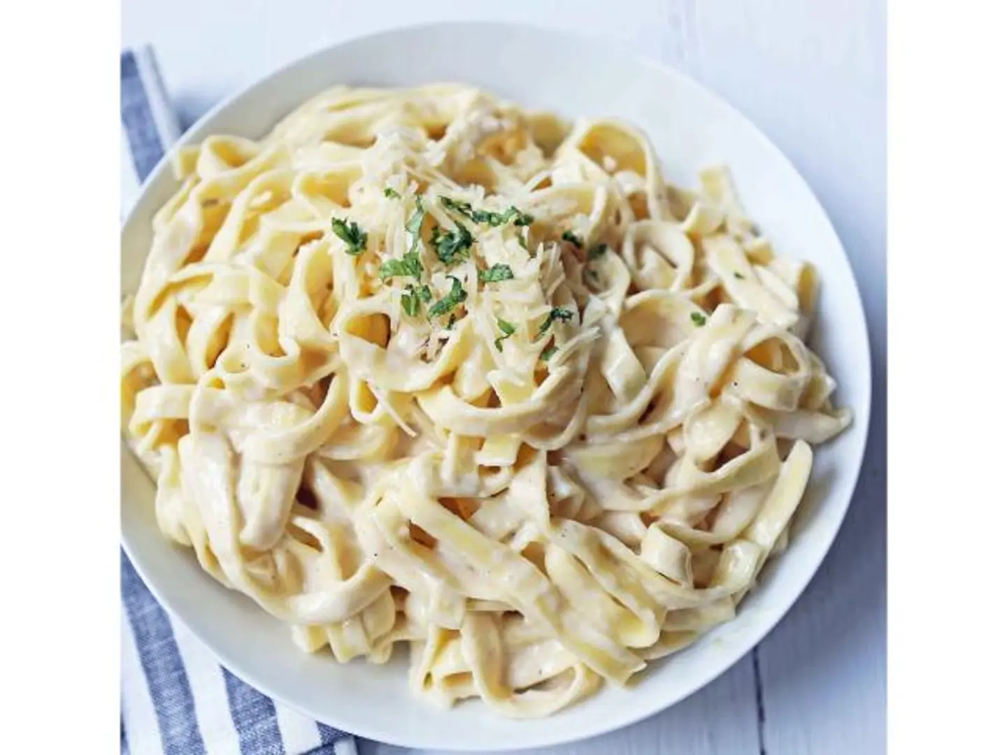 Fettuccine Alfredo
