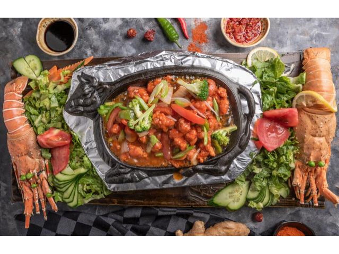 350 Grams Of Boneless Lobster With Cream