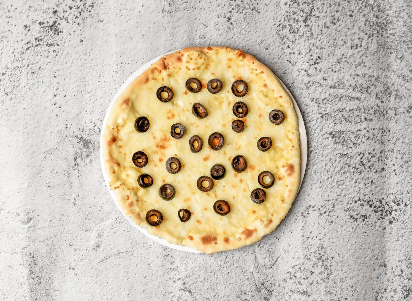 ‏جبن زيتون