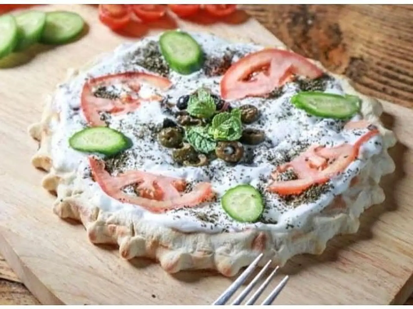 Labneh With Vegetables Manakeesh