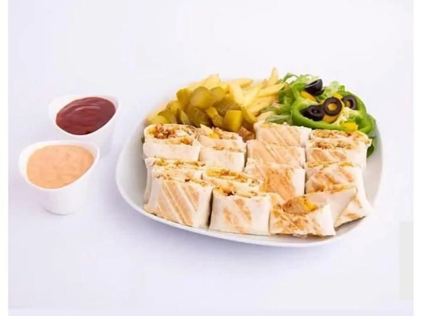 صحن شاورما عربي بالجبن