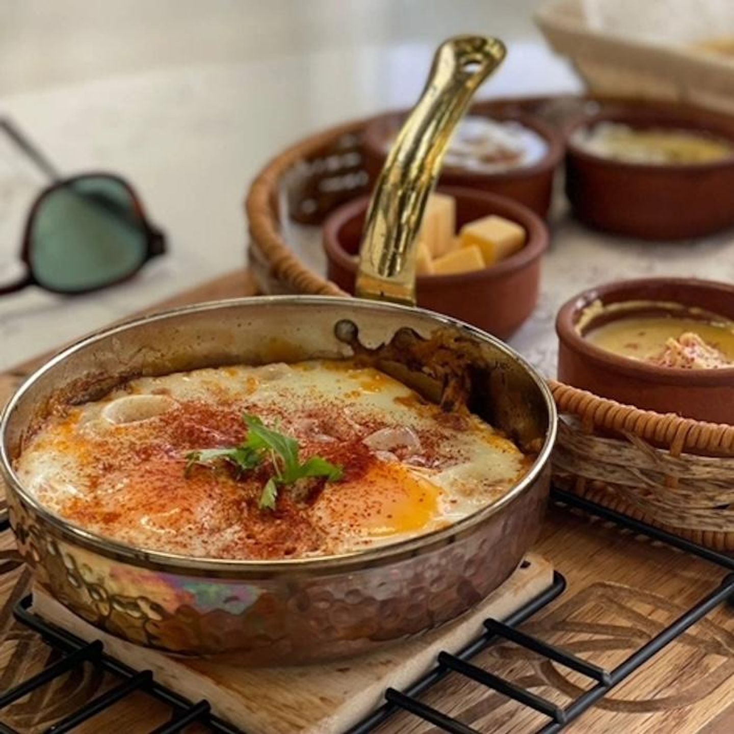 بيض التركي