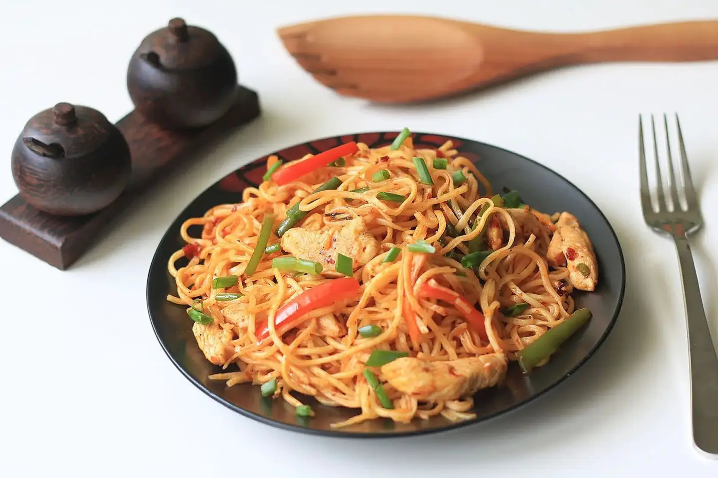 Szechuan Noodles Chicken