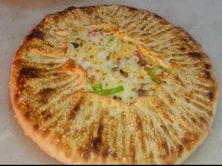 بيتزا العمدة
