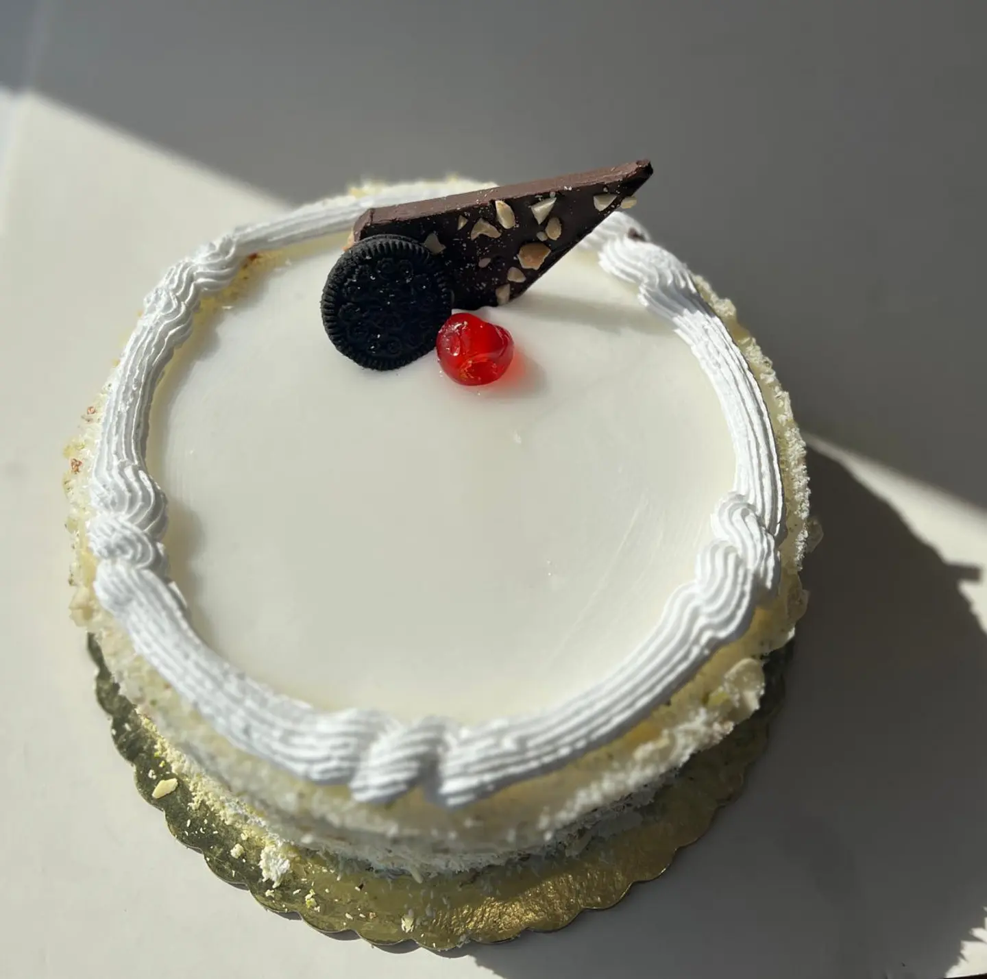 تورتة دائرية صغيرة فانيليا