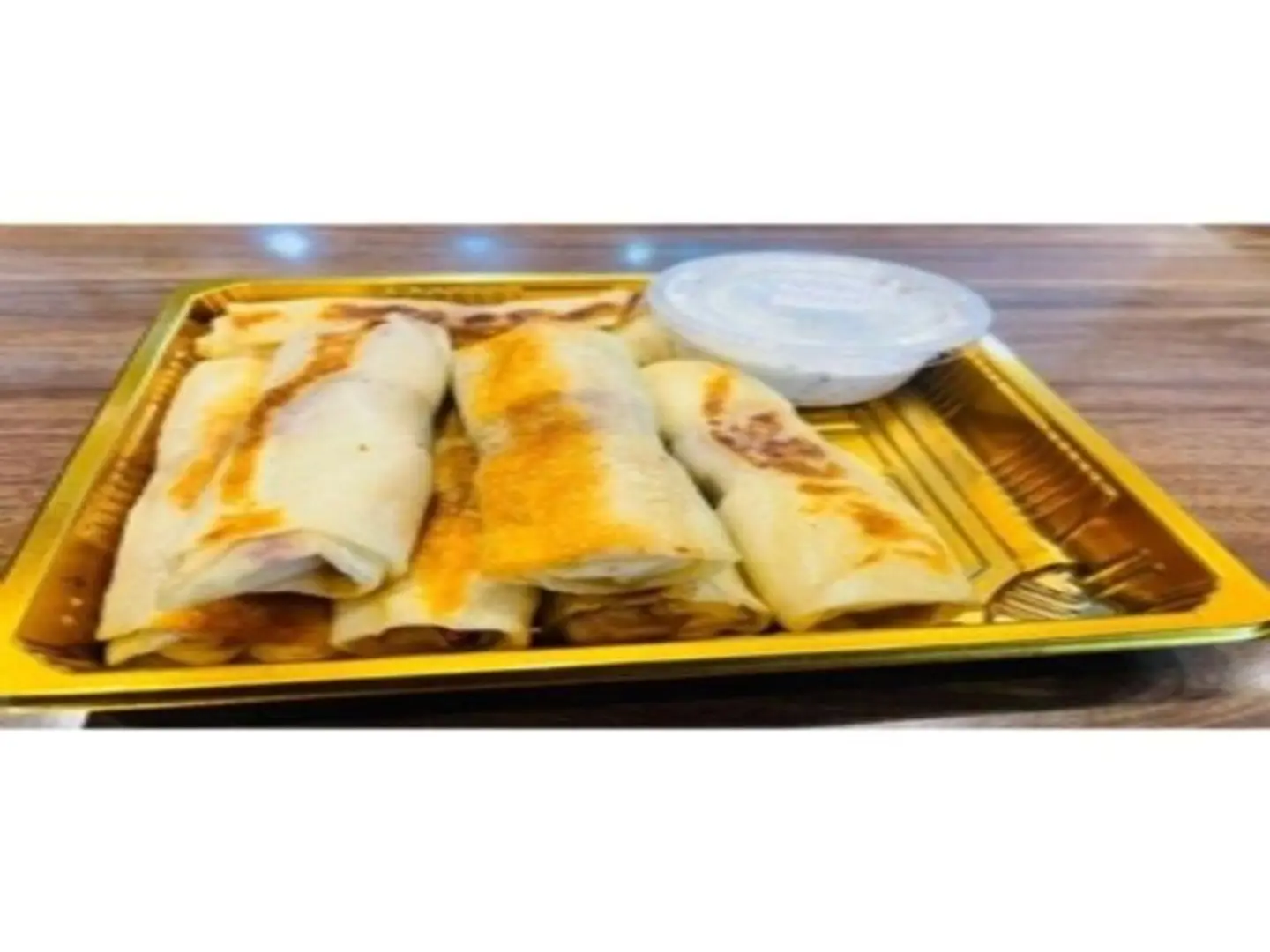 بكس مسخن وسط 7 حبات