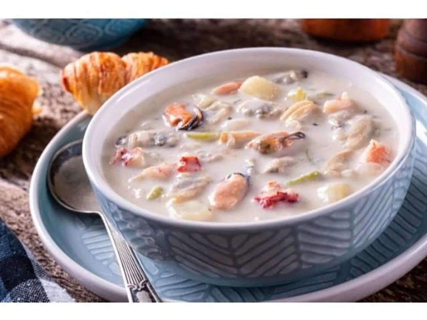 شوربة سي فود بيضاء