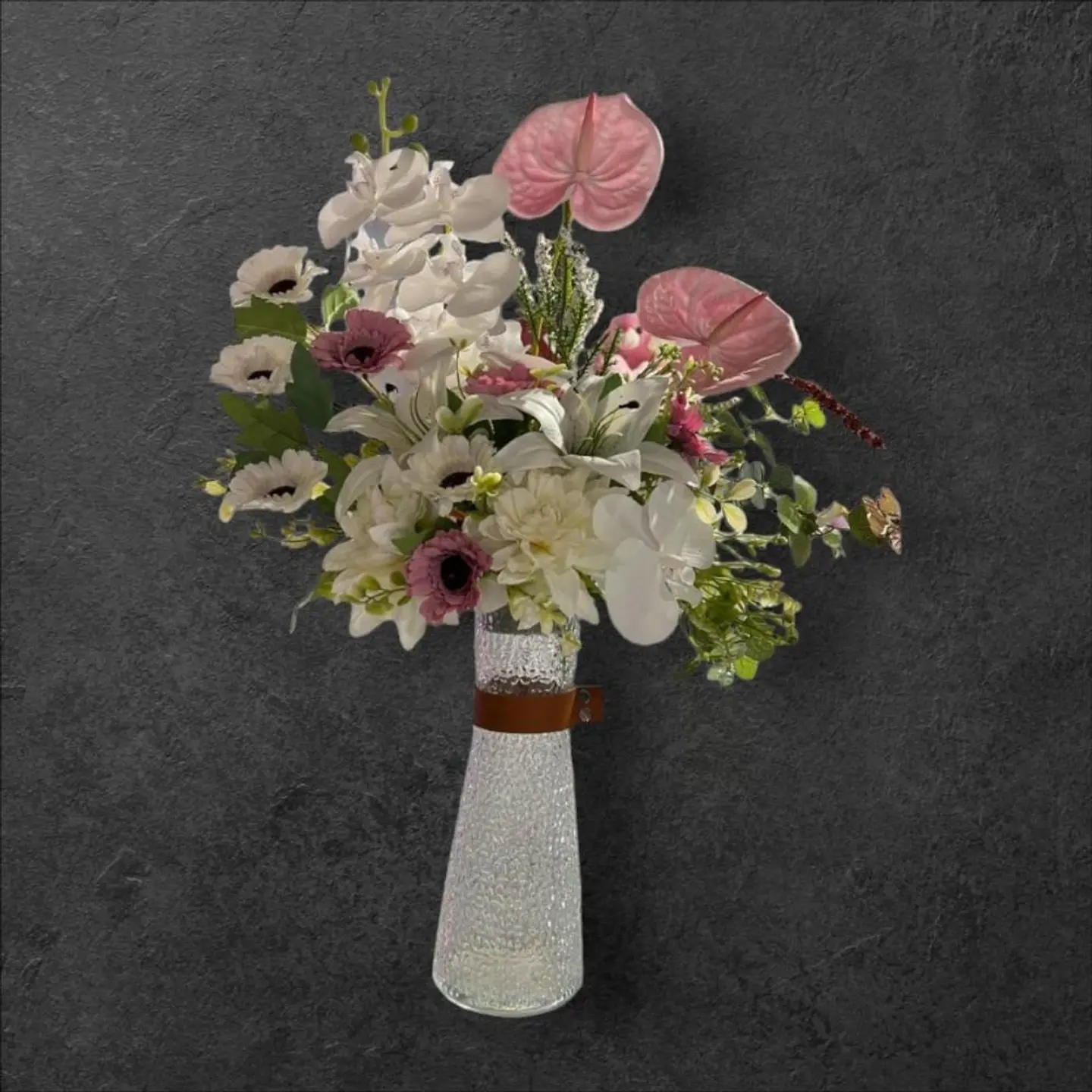 Anhar Vase