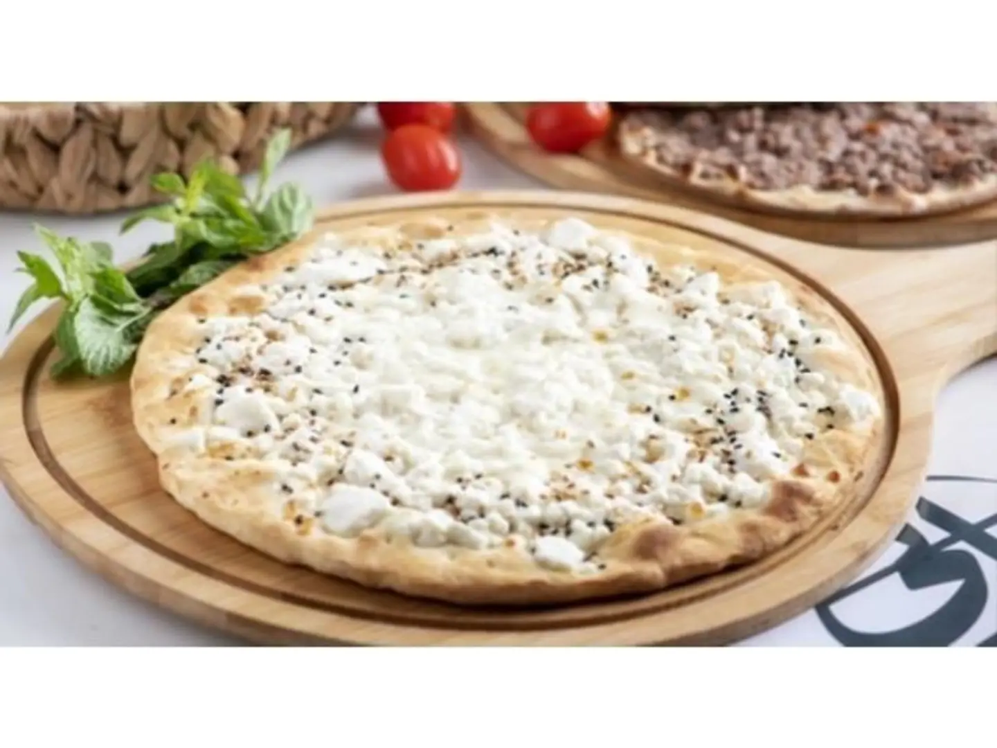 منقوشة جبنة العكاوي