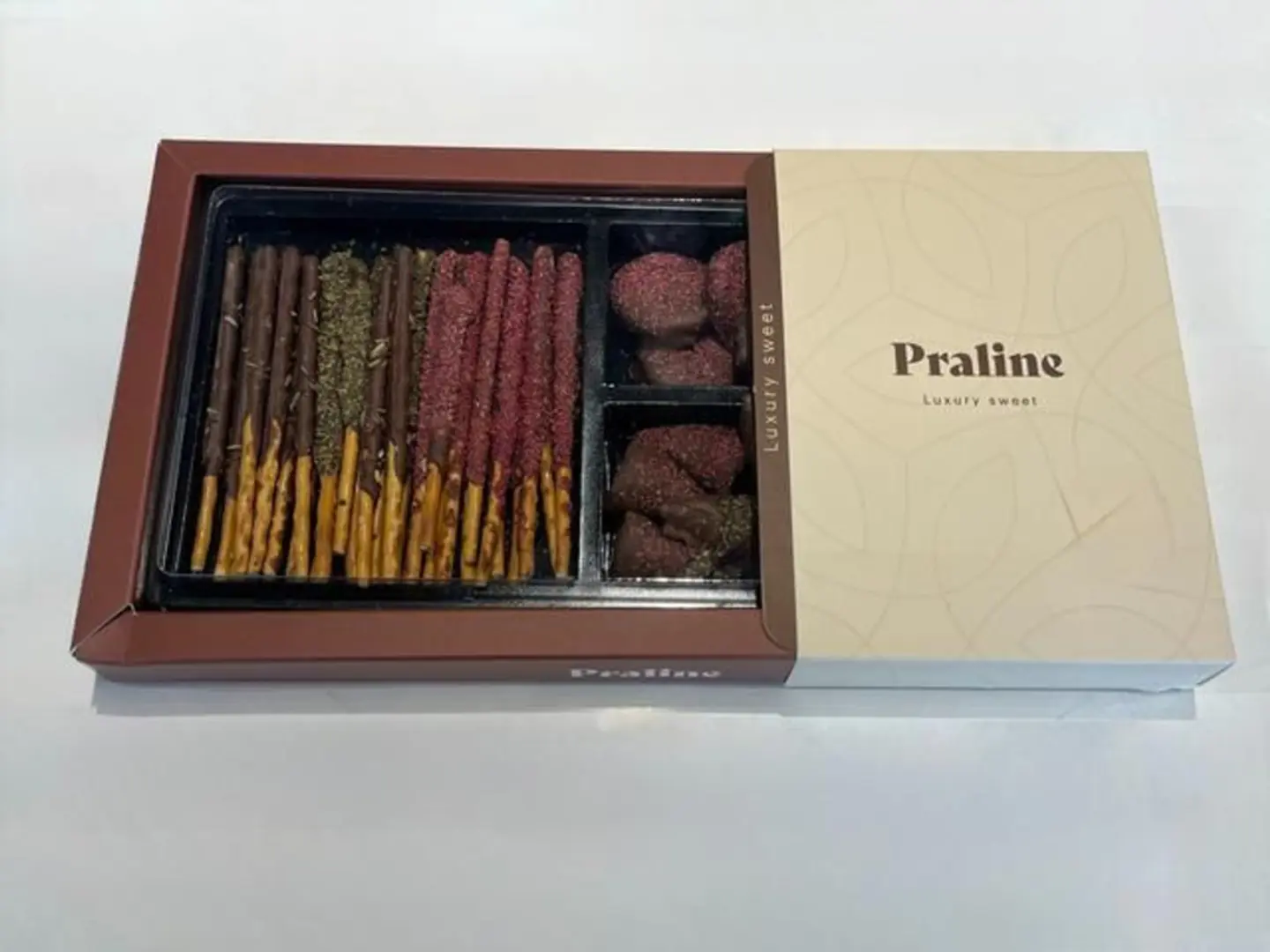 حالي مالح بالشوكلت وسط