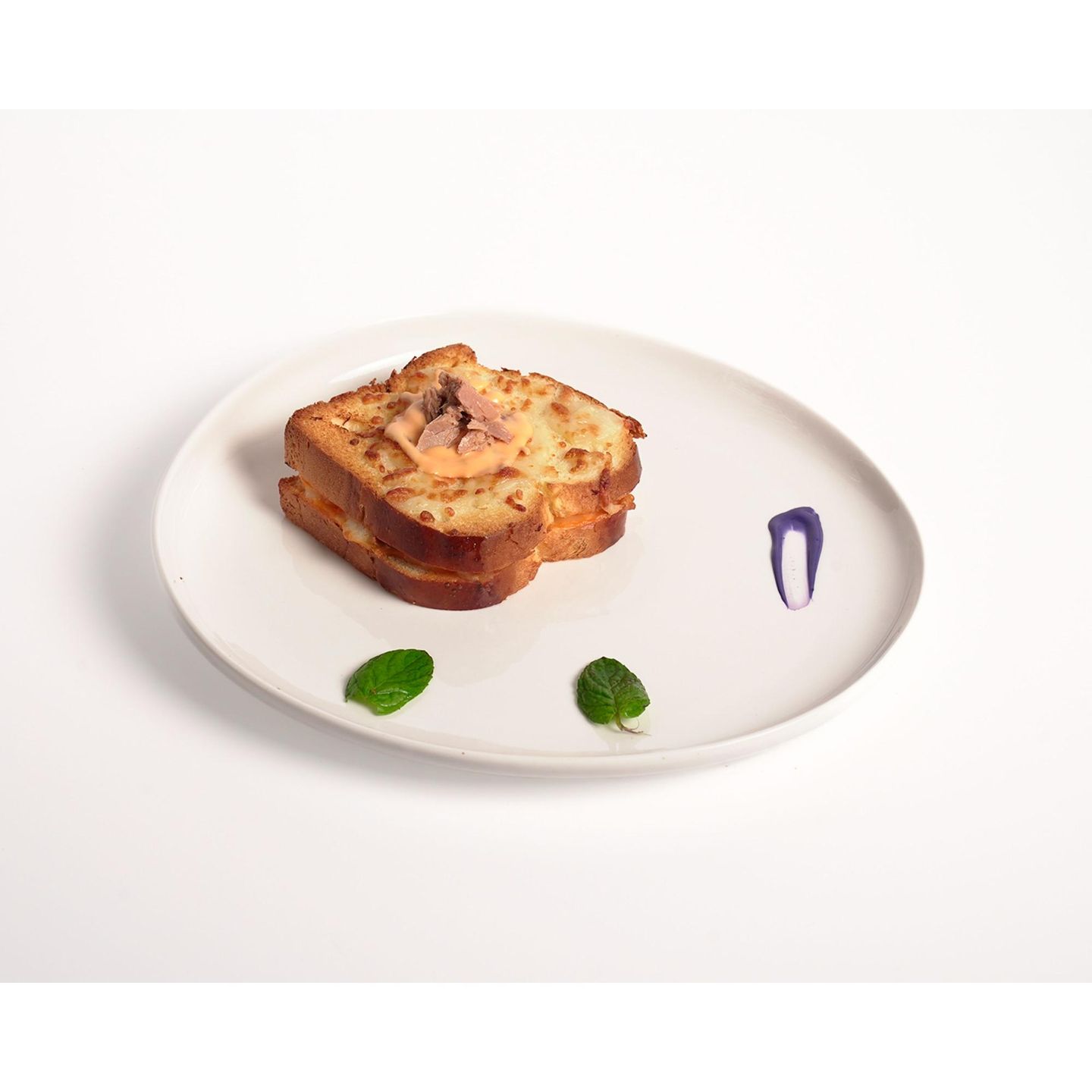 بريوش تونة بصوص الشيدر