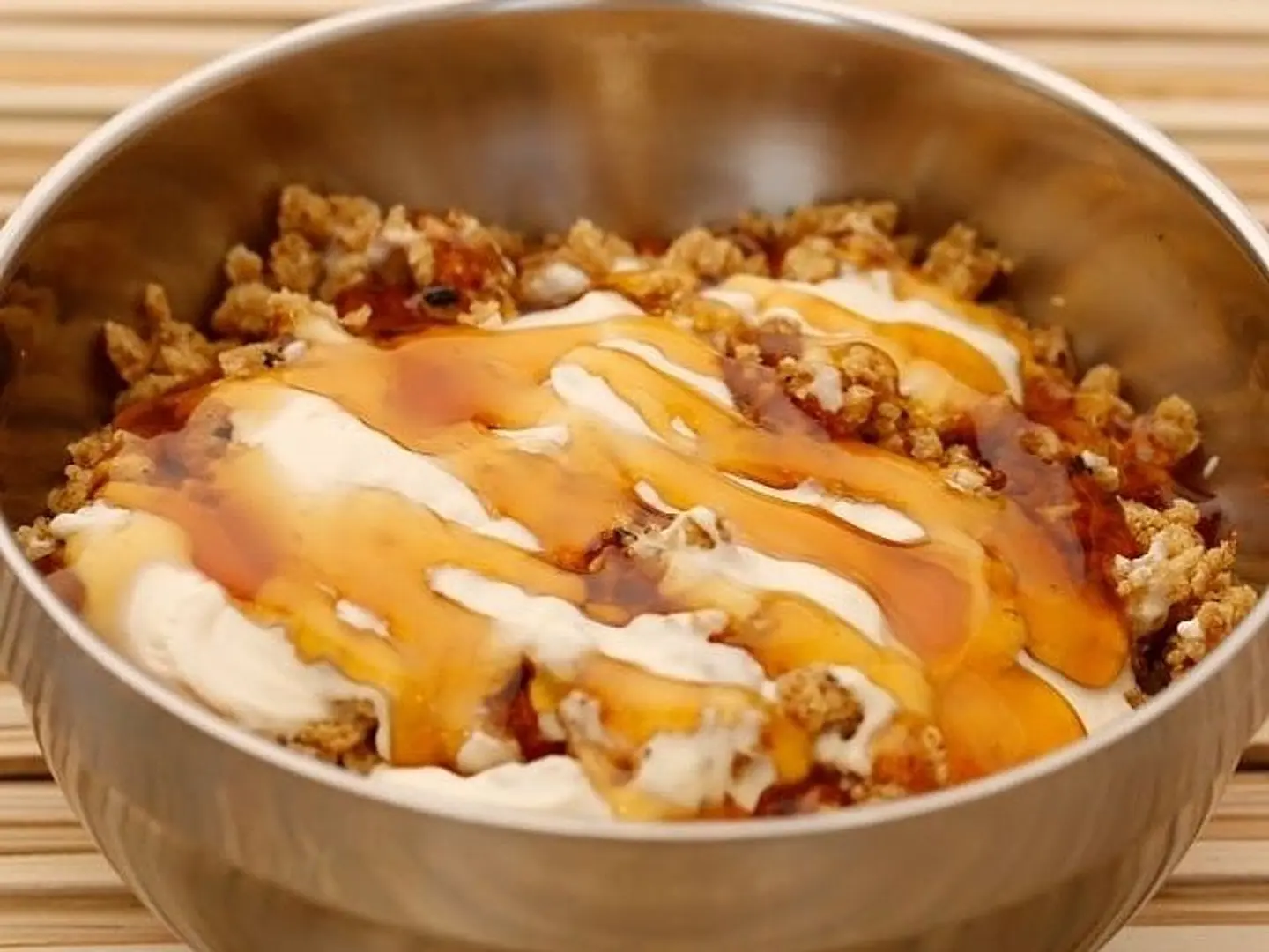 Fatteh With Cream And Honey