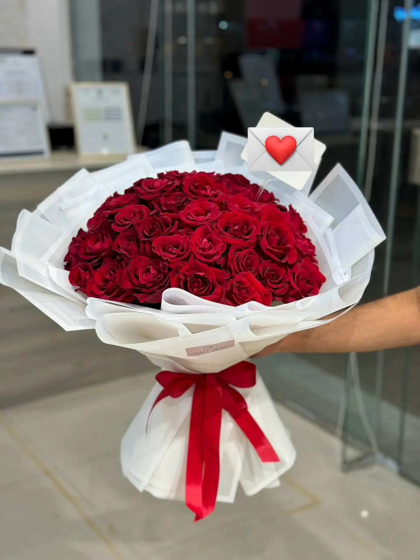باقة جوري أحمر كبير