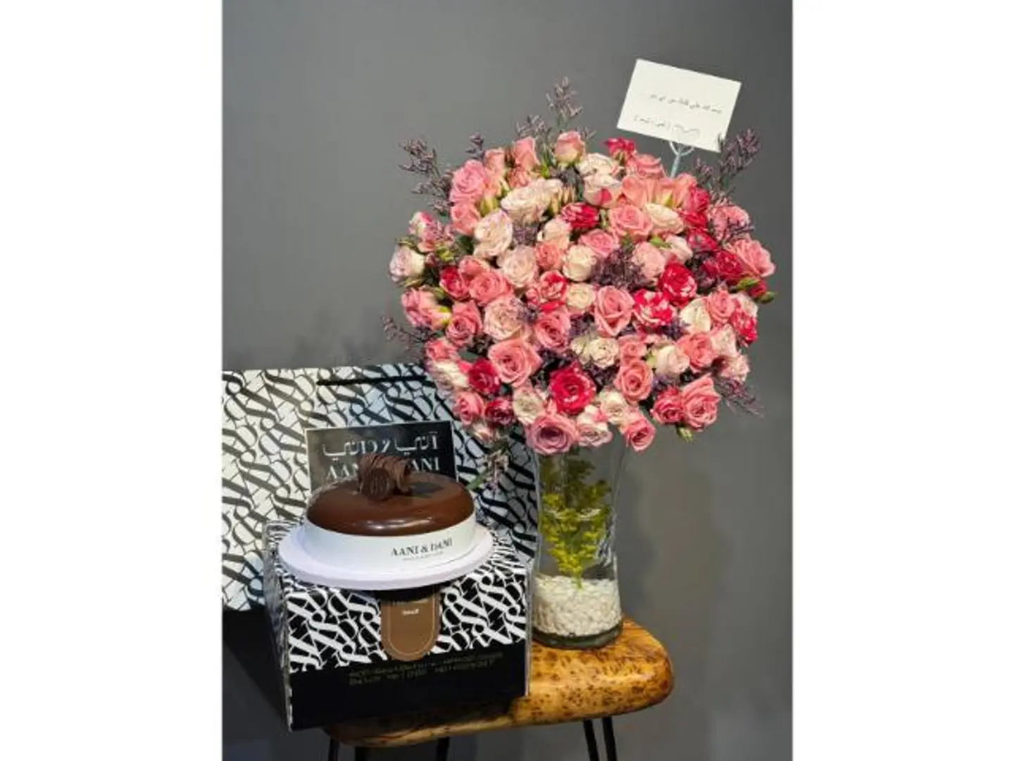 Galaxy Vase And Cake