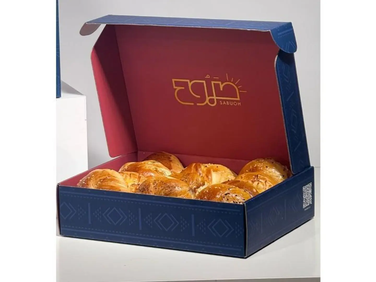 Large Cheddar Cheese Fatayer Box 9 Pieces