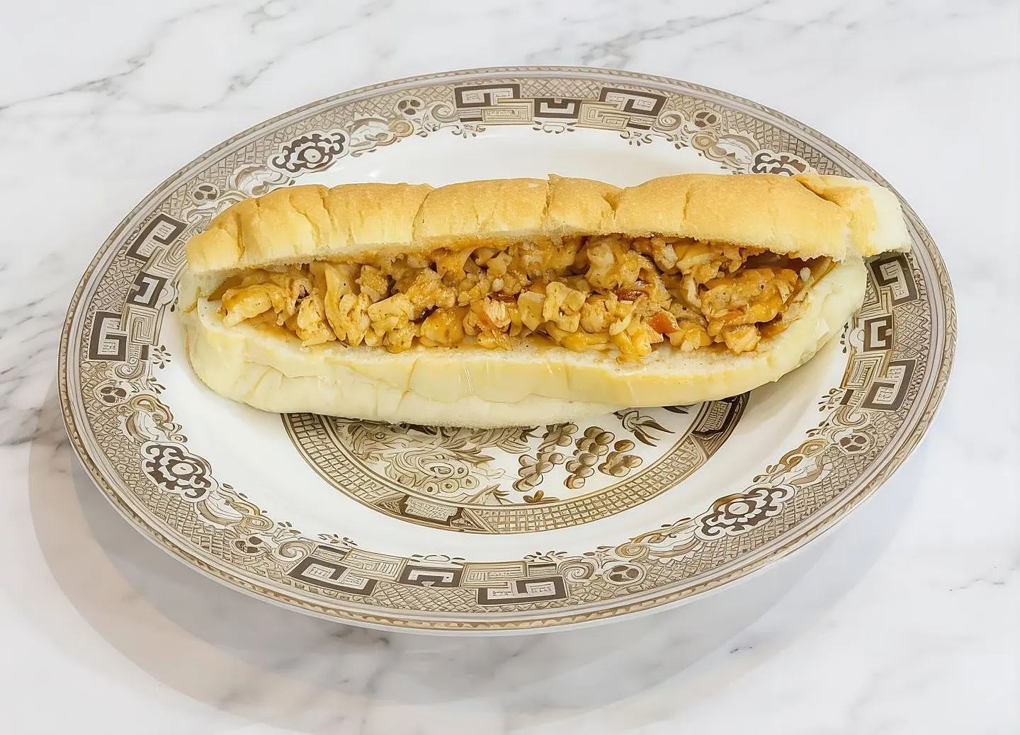 ساندوتش بيض مقلي