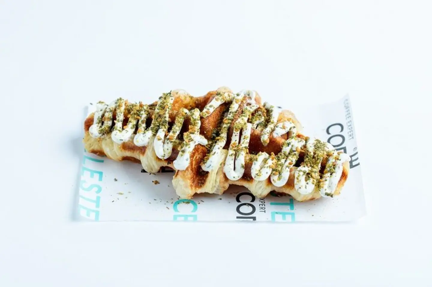 Labneh Zattar Croffle