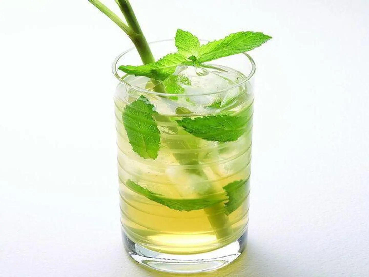 Ice Tea With Mint