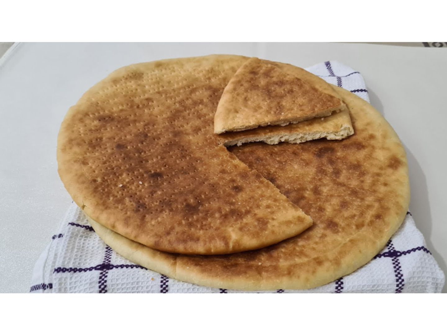 تميس بسكوت