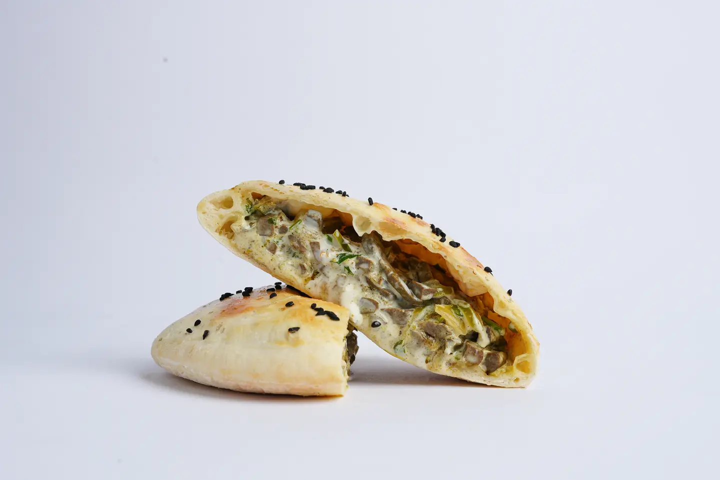فطيرة كبدة طازج بالجبن