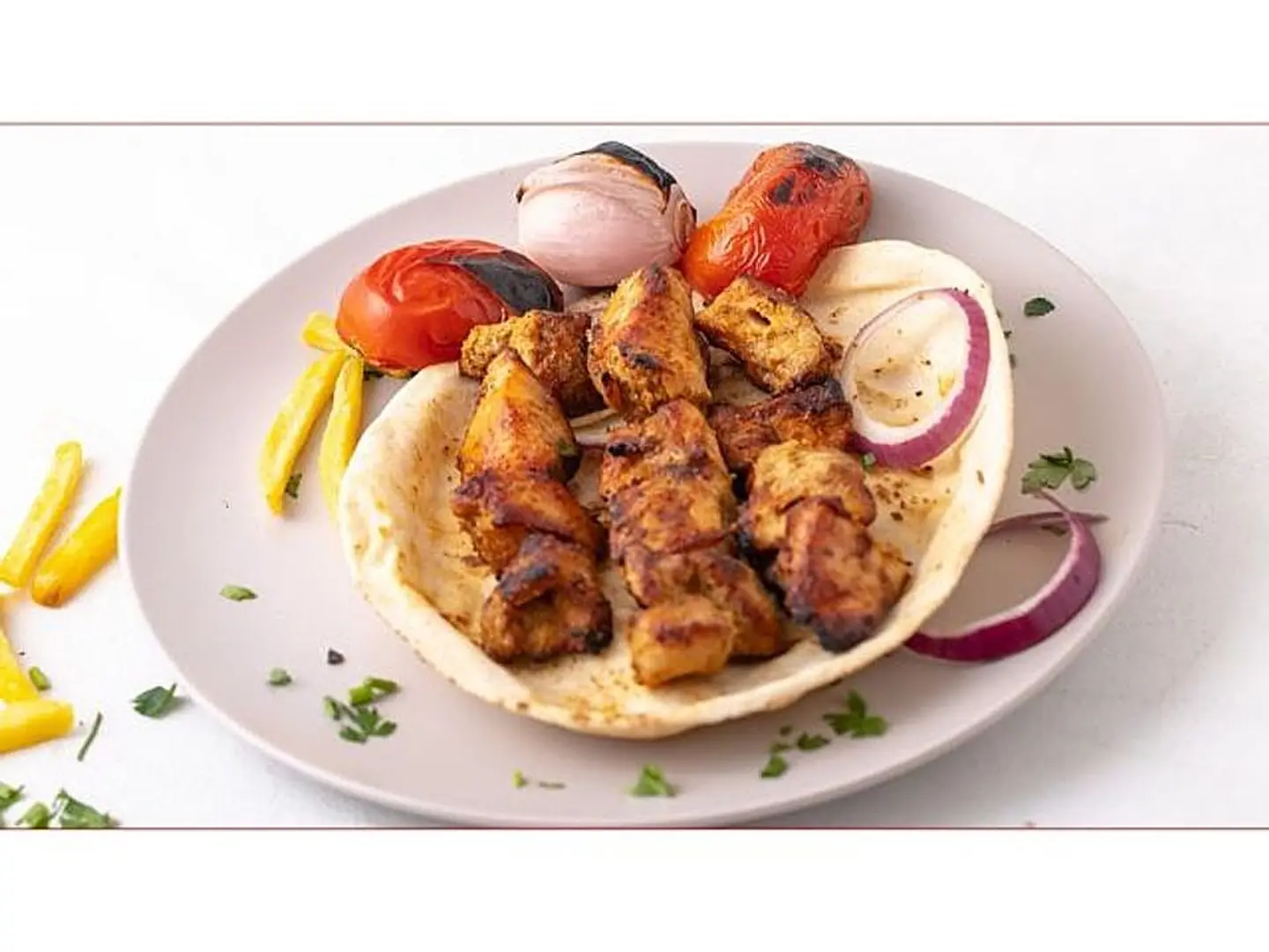 صحن شيش طاووق