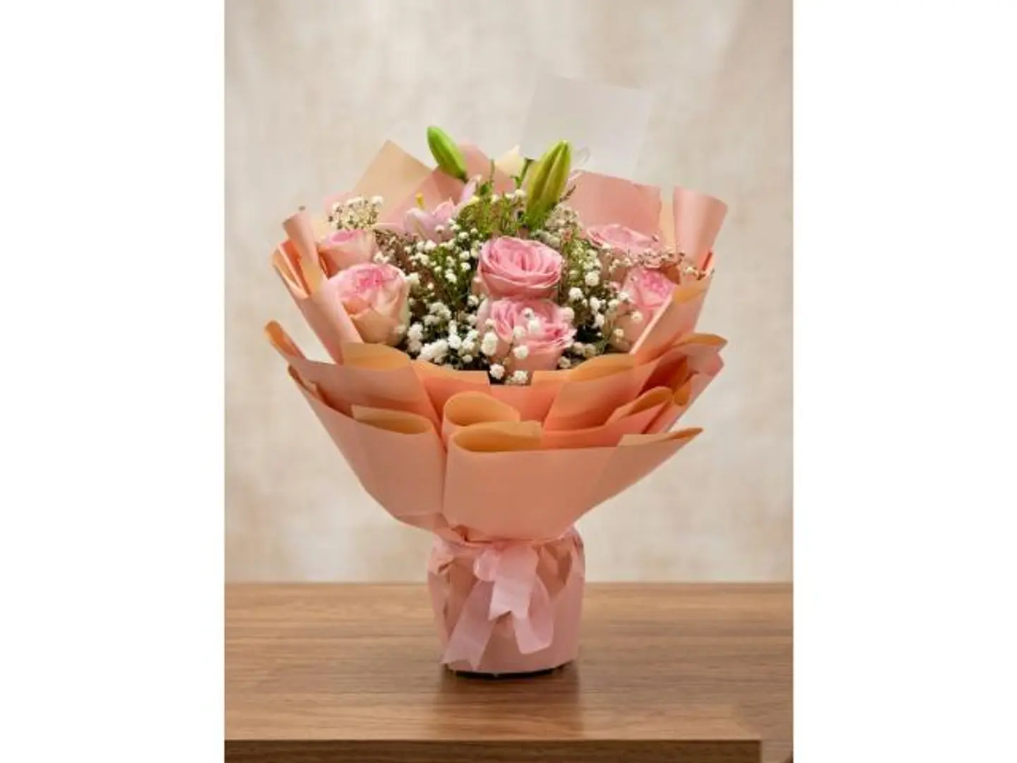 Luxury Base Flower Bouquet
