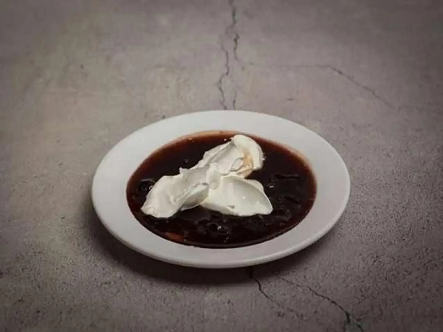 طبق مربي بالقشطة