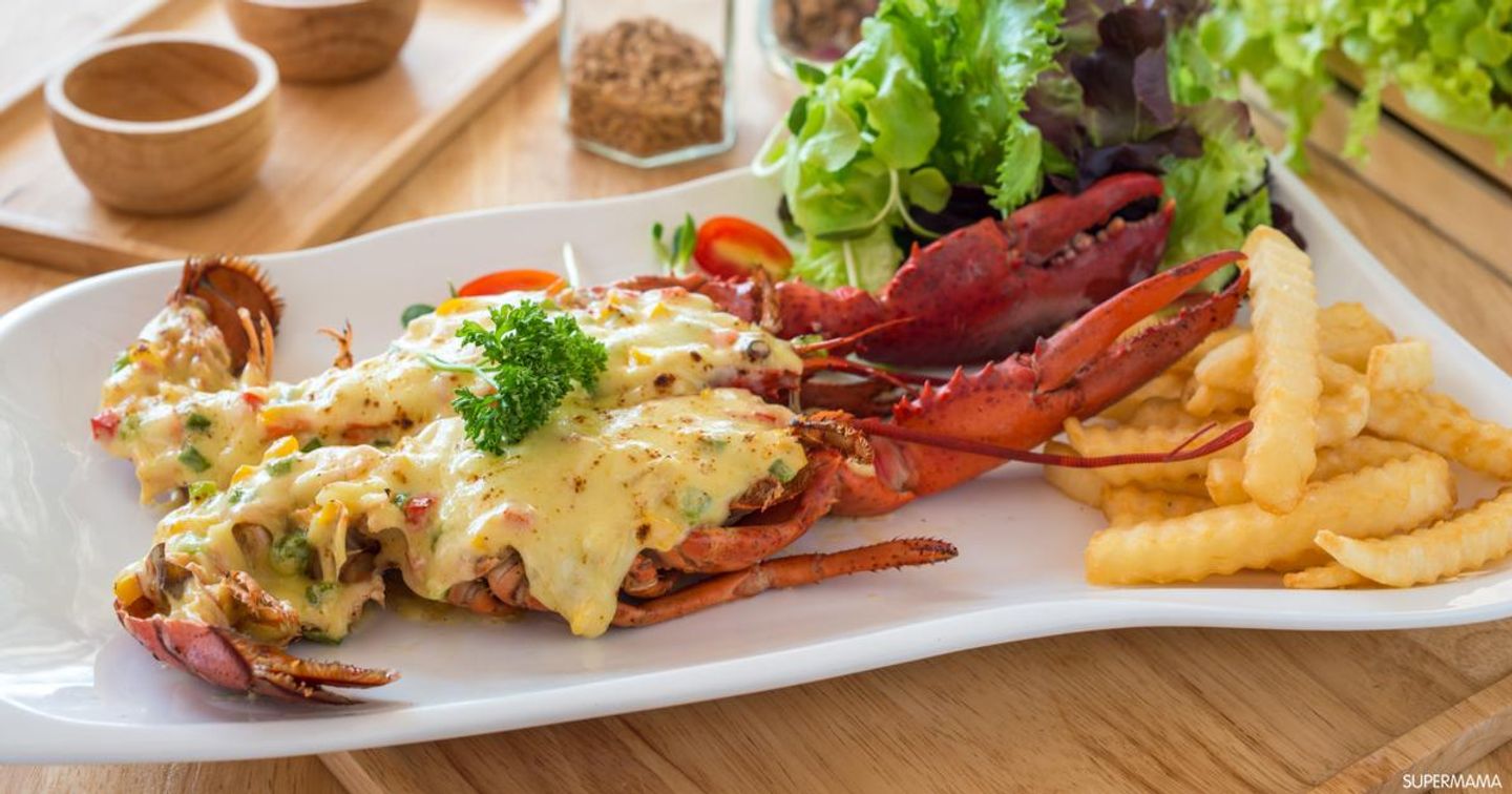 Lobster With Cream And Mozzarella Cheese