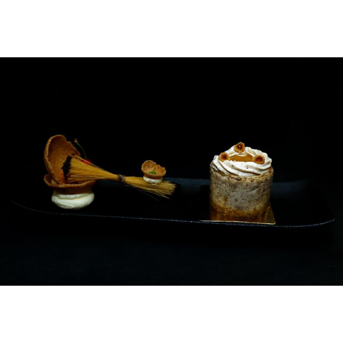 بيكد تشيز بالبندق