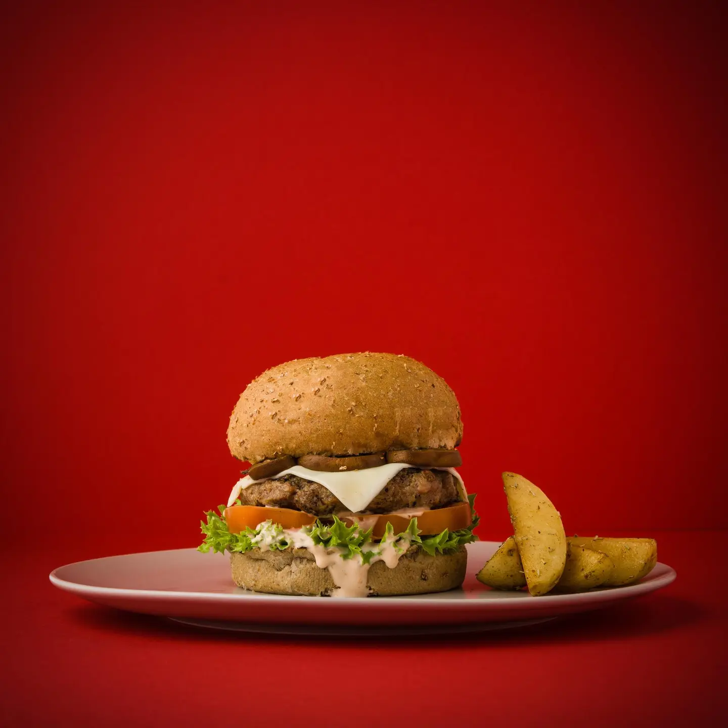 Mushroom Beef Burger With Potato Wedges