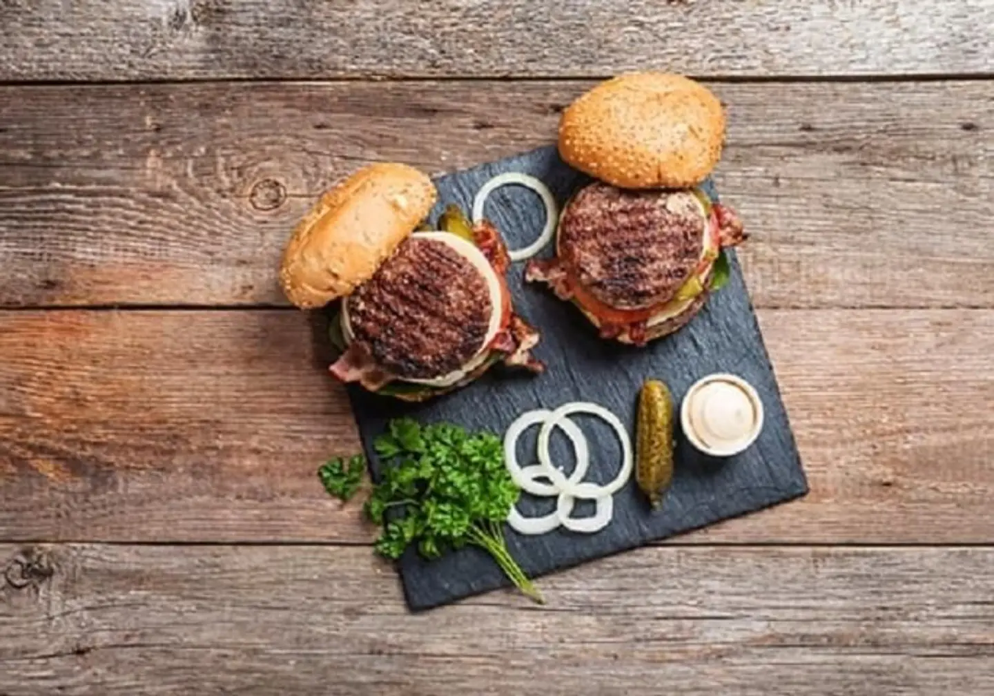 Bbq And Pepperoni Beef Burger