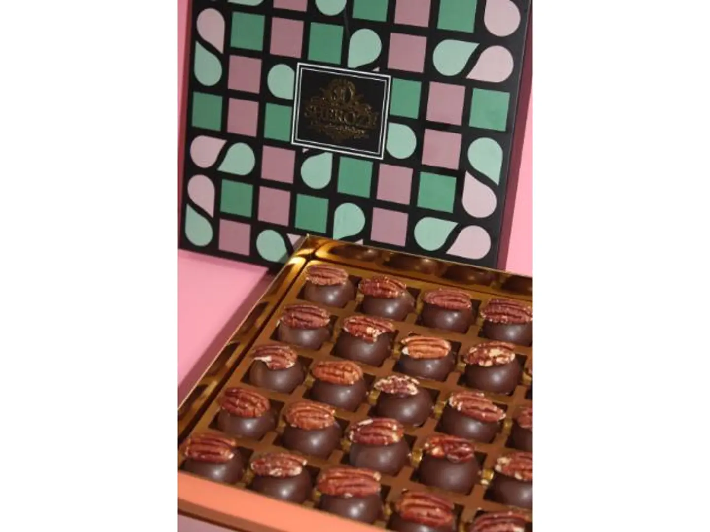 شوكولاته بيكان