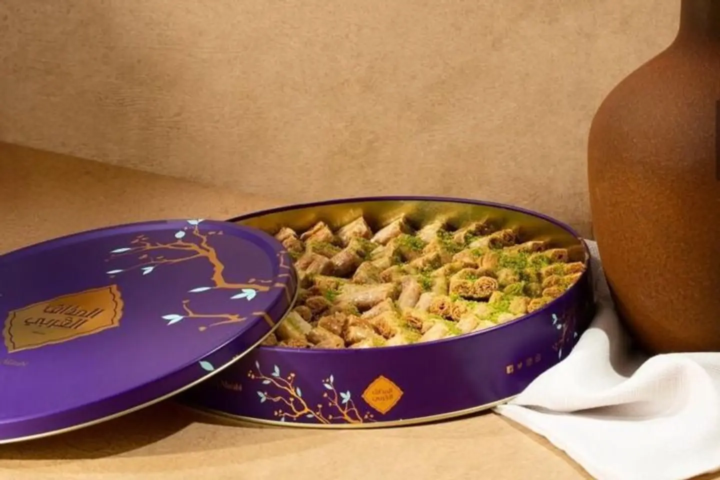 بقلاوة العربي كبير أصابع