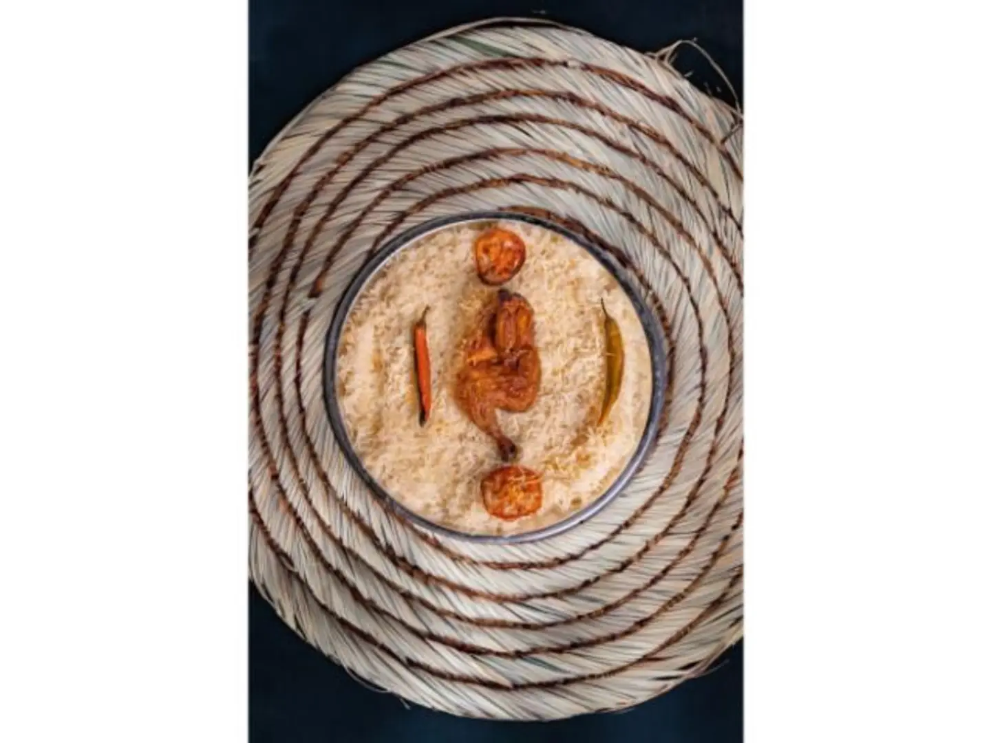 نصف حبة دجاج مندي حساوي