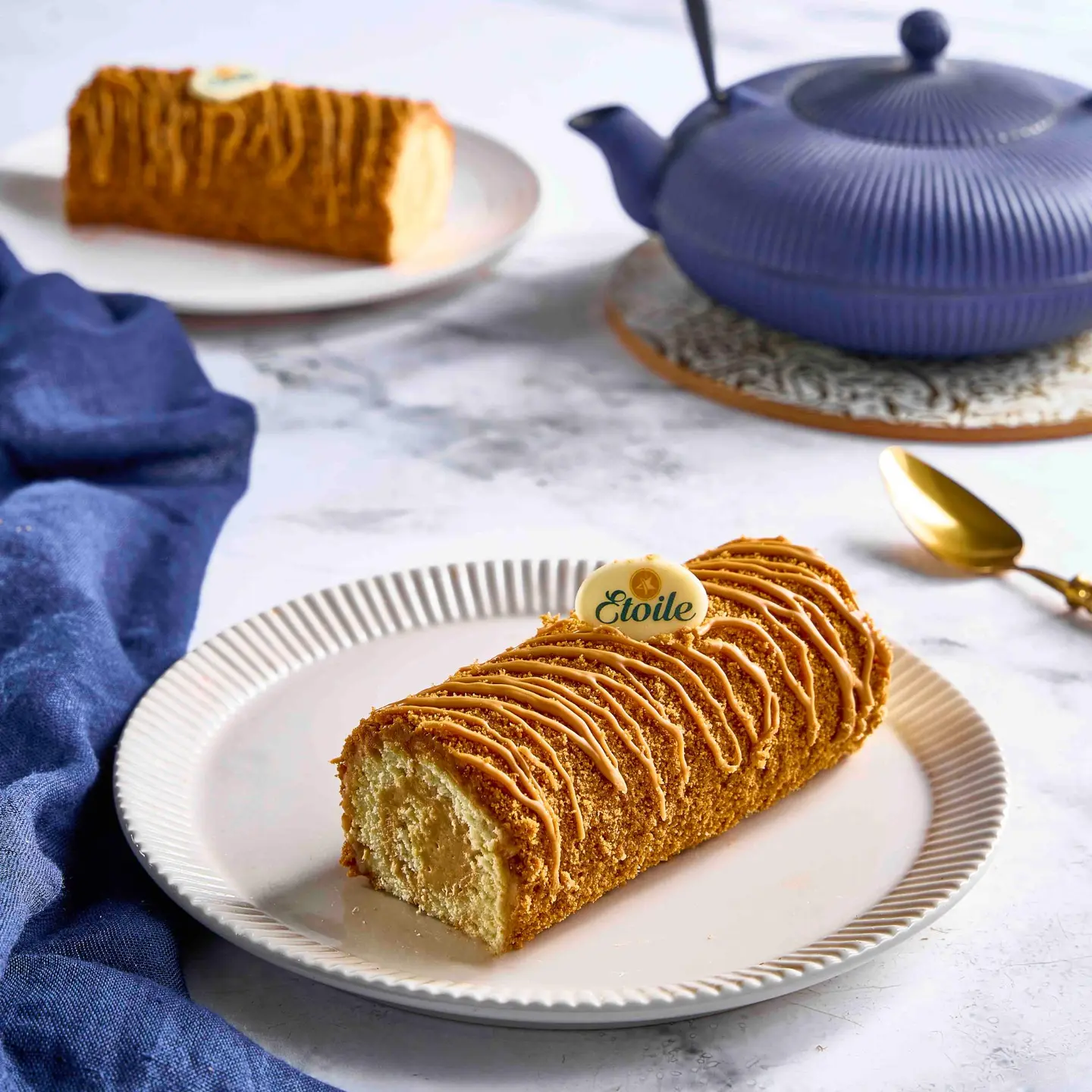 Swiss Roll Luxe Lotus