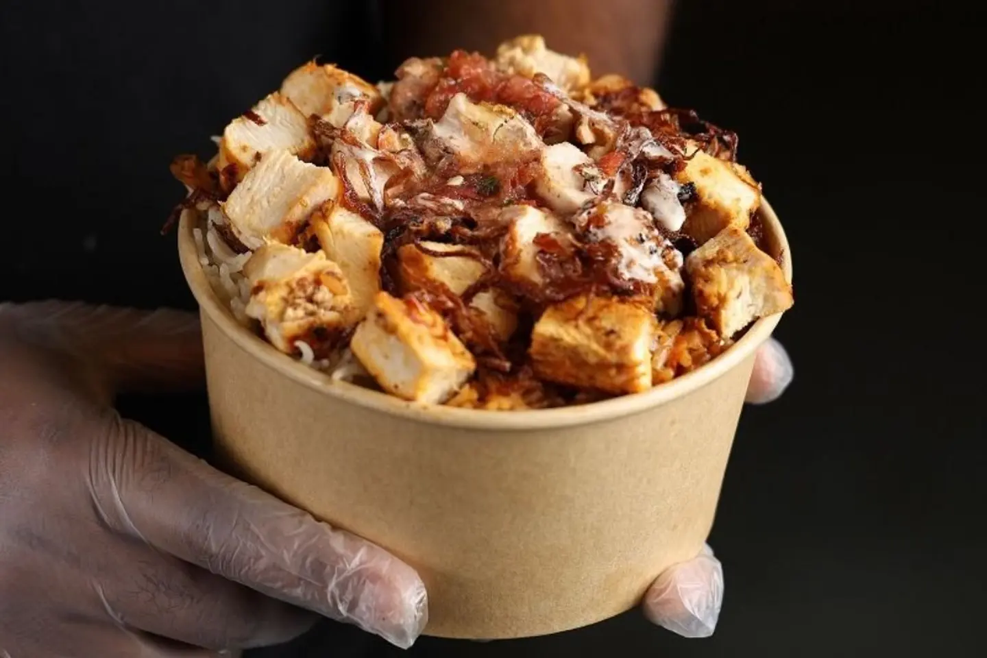 مسحب ابو جمره بالزعفران