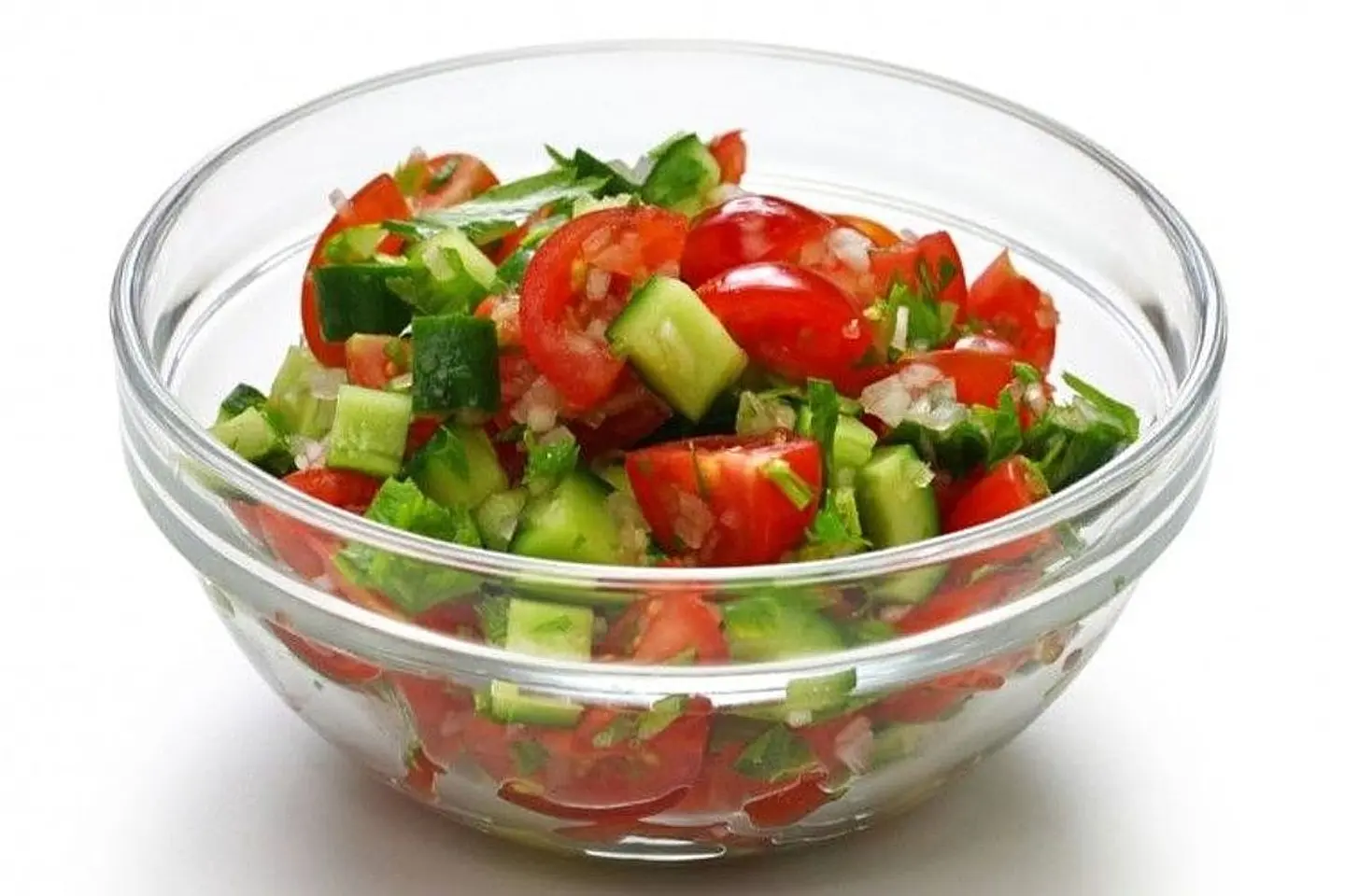 علبة سلطة خضراء